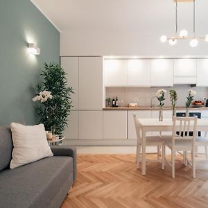 Emma Bliss Apartment